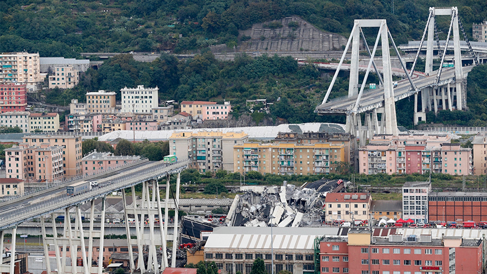 At Least 26 Dead In Italian Bridge Collapse Shining Spotlight On Aging Infrastructure Fox News 