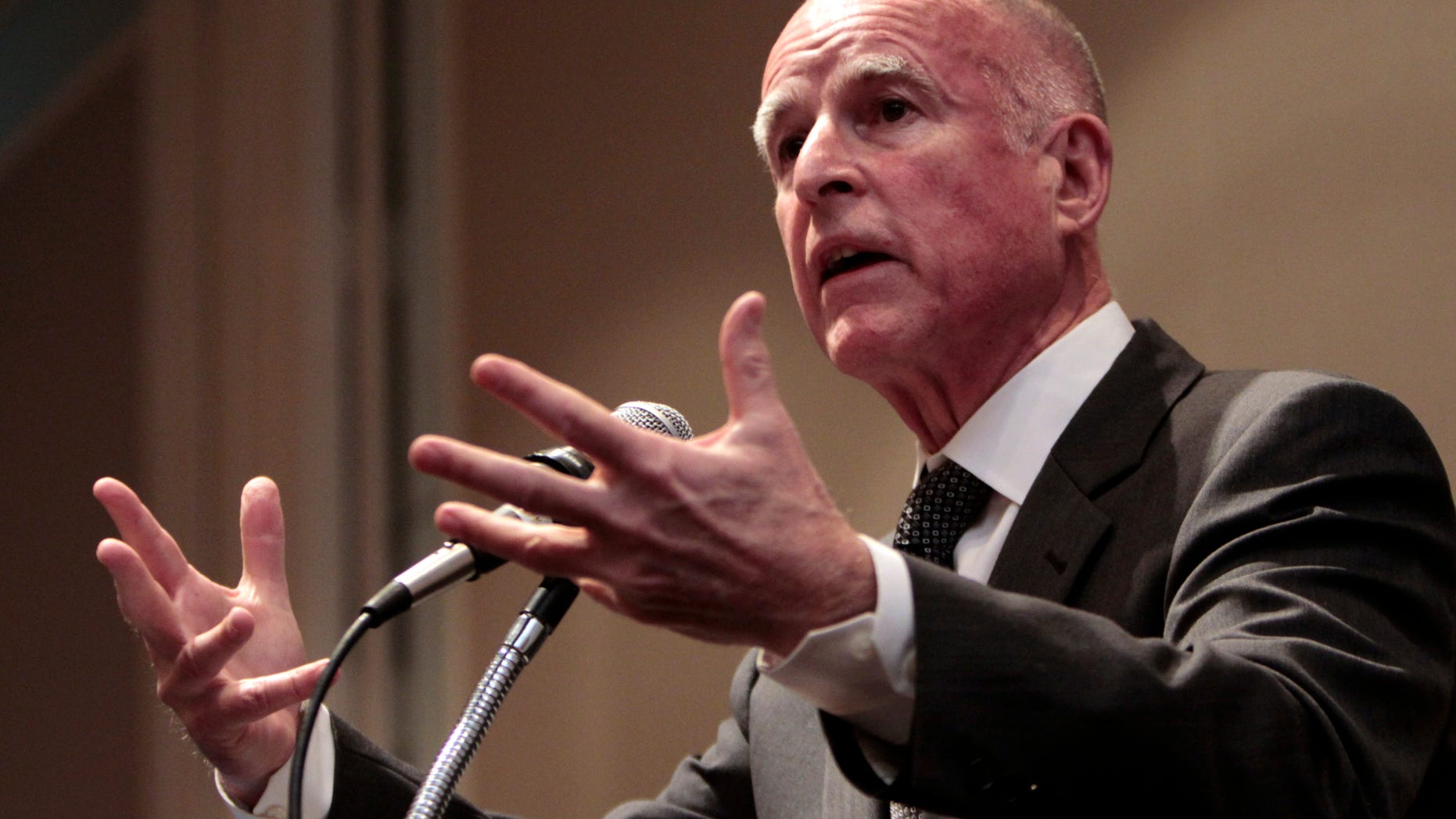 Gov. Jerry Brown speaks at the League of California Cities conference in Sacramento, Calif., Wednesday, Jan. 19, 2011. (AP)