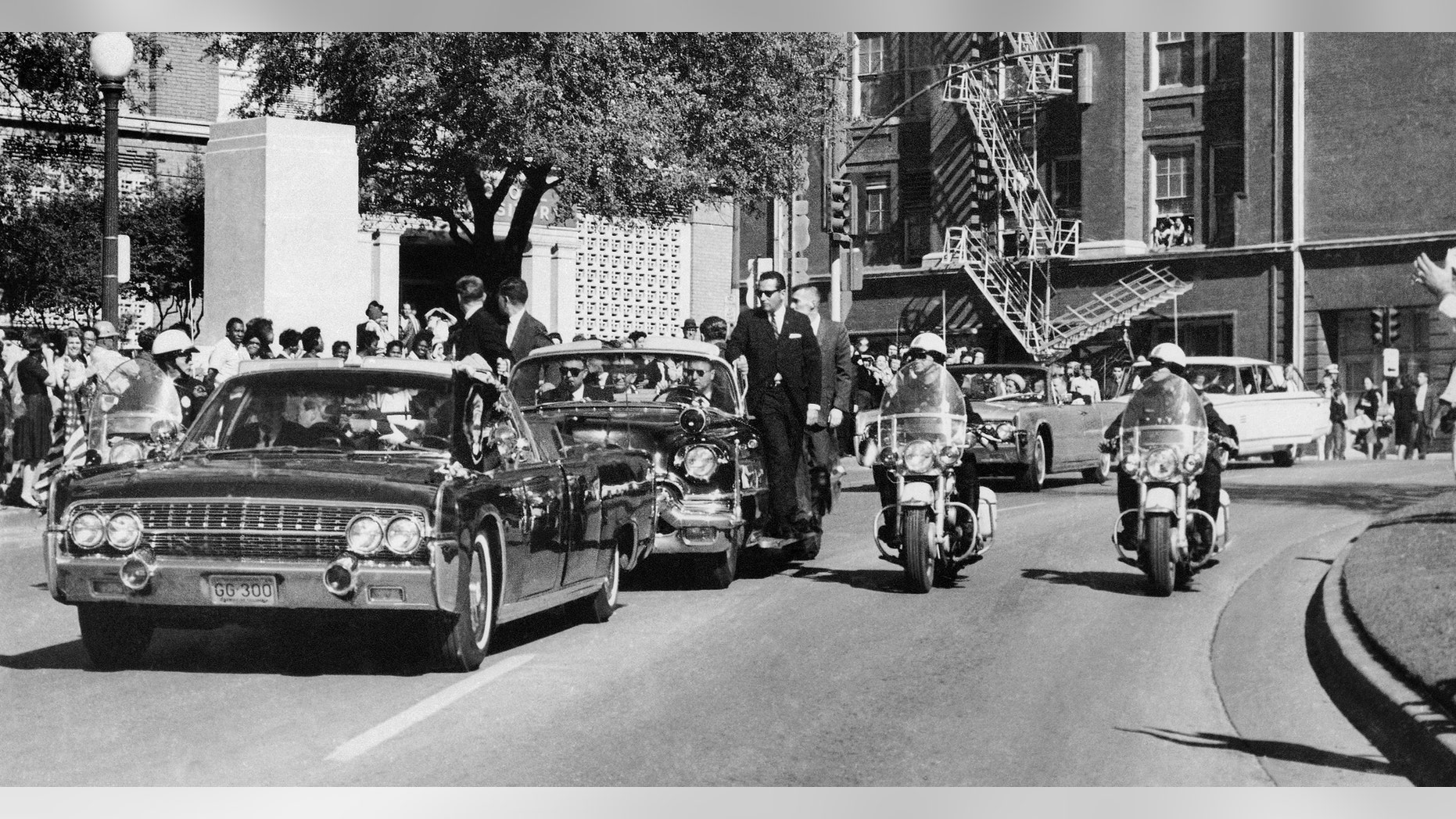 (AP Photo/James W. "Ike" Altgens, File)