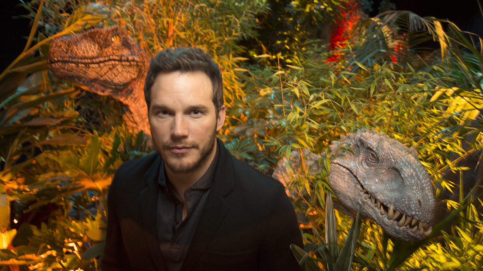 File photo: Actor Chris Pratt, who plays raptor trainer Owen in "Jurassic World", poses at Universal Studios in Los Angeles, California, June 6, 2015. (REUTERS/David McNew)