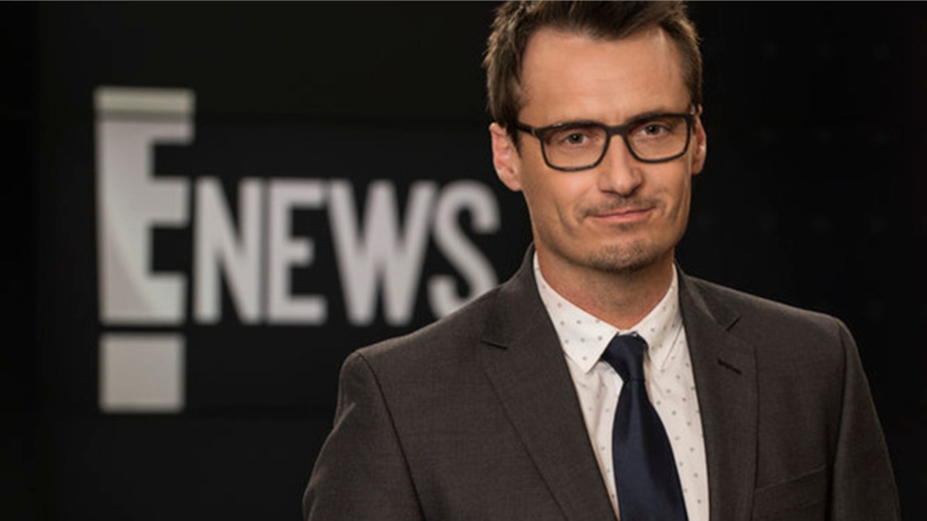 E! News' Ken Baker.