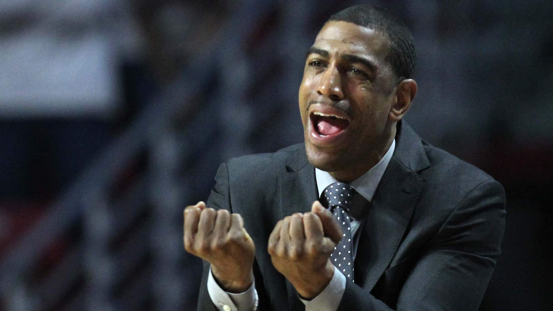 UConn Men's Basketball Head Coach To Skip Final Four Over Indiana Law ...