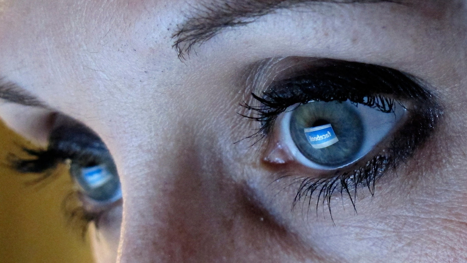 Seven tips to help you craft the perfect password. (REUTERS/Michael Dalder )
