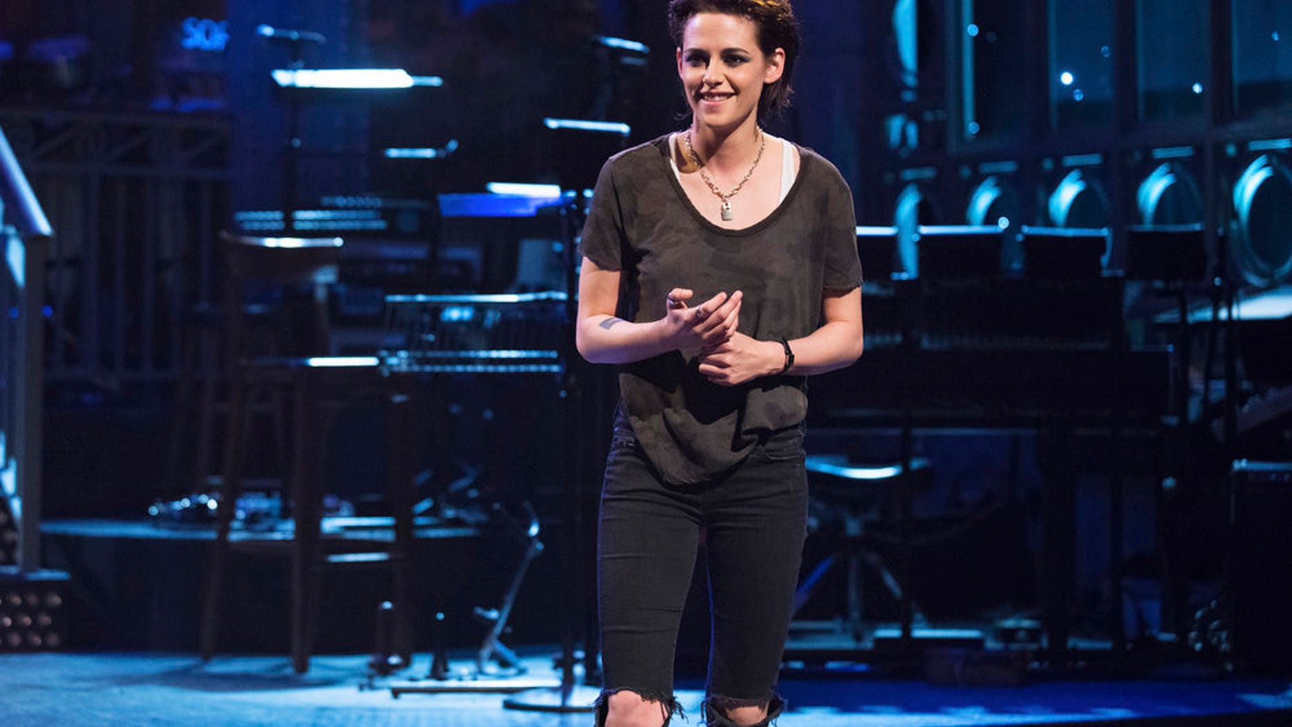 Kristen Stewart dropped the F-bomb while hosting "Saturday Night Live"