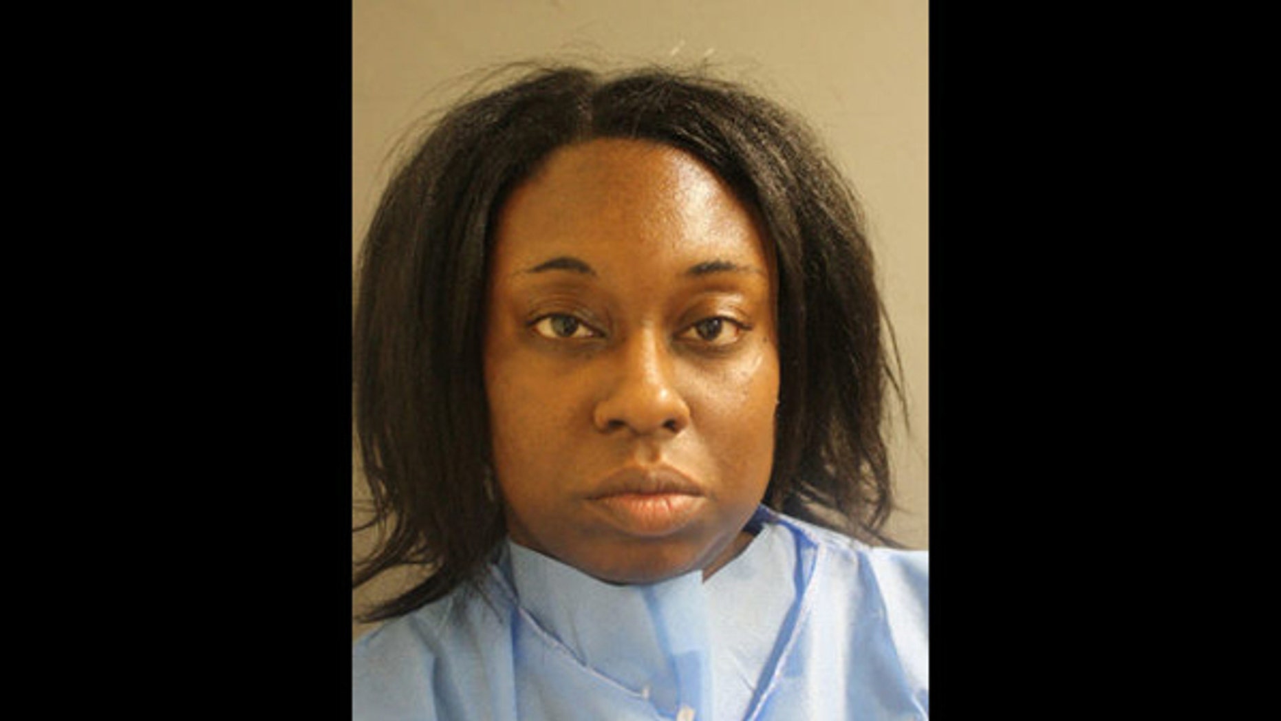Mug shot for Laquita Lewis.