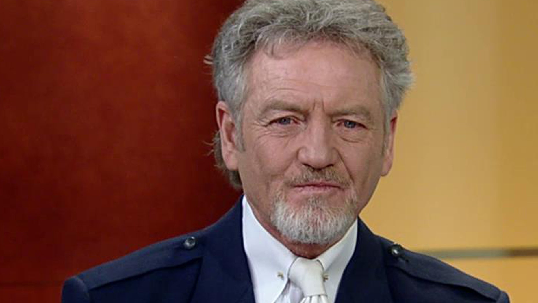 Larry Gatlin (FNC)