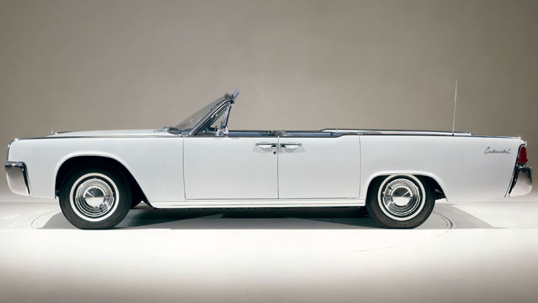 1962 Lincoln Continental Fordor Convertible
