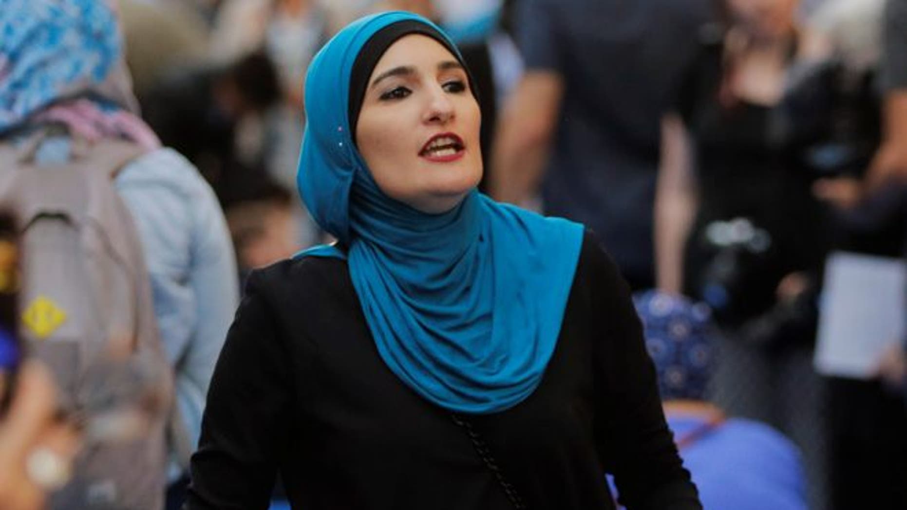 New School Under Fire For Putting Linda Sarsour On Anti Semitism Panel Fox News 