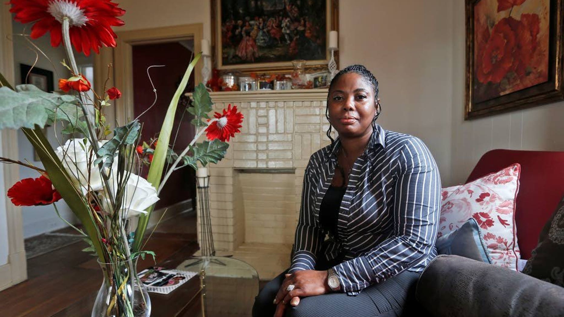 Gwendolyn Smalls, sister of Linwood R. Lambert, Jr.
