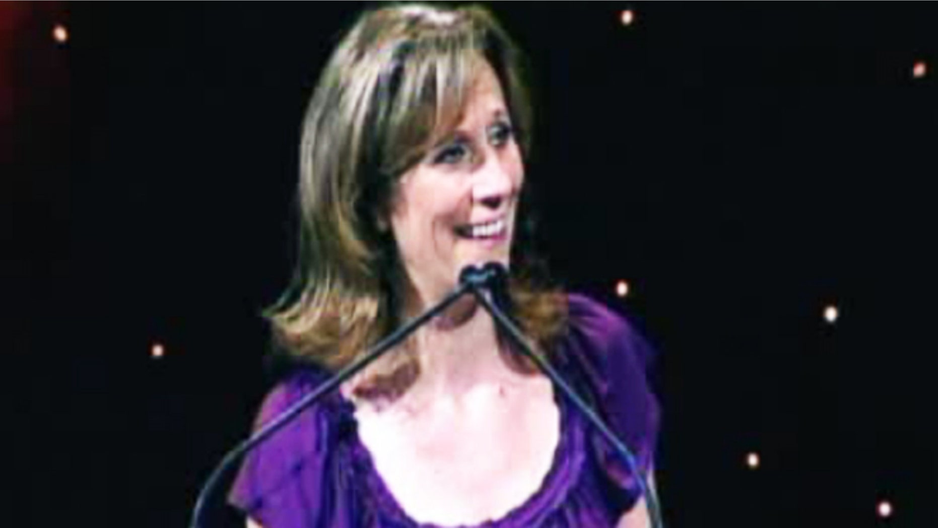 Lizz Winstead performs stand up comedy in videos posted on her official website.