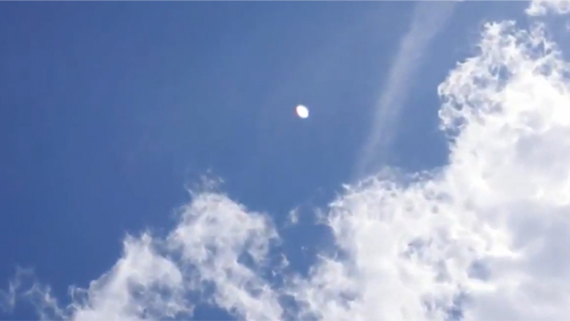 Yet another hoax or an actual UFO?