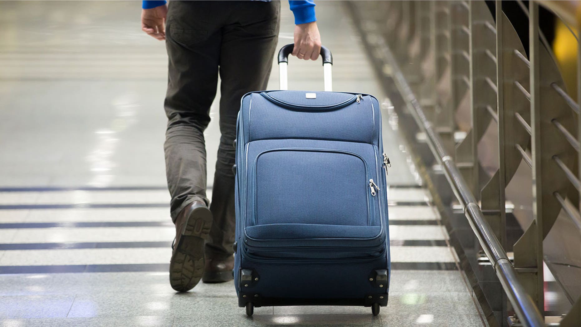 American Airlines is just one of a few airliners that are starting to ban smart suitcases that do not have removable batteries.
