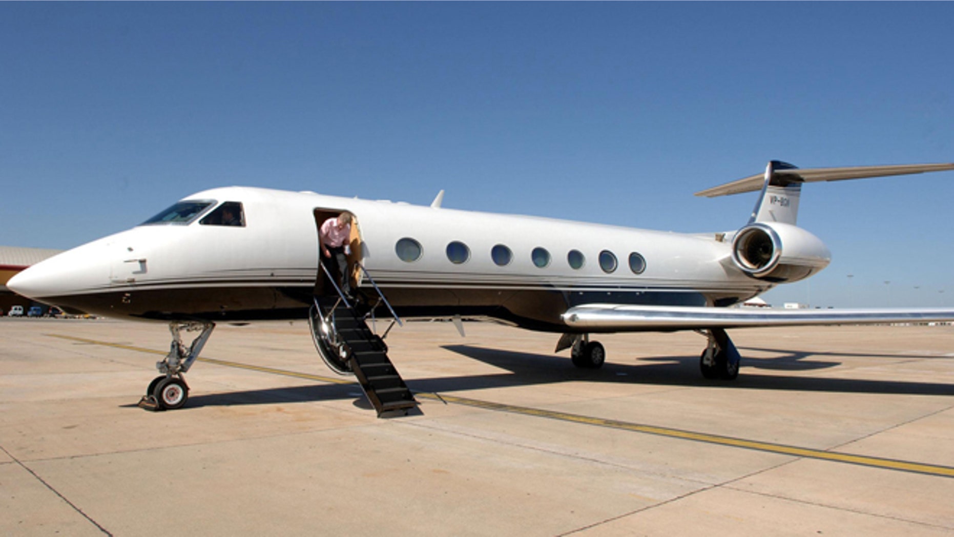 U.S. immigration authorities routinely use luxury private jets like this Gulfstream to deport undocumented immigrants.