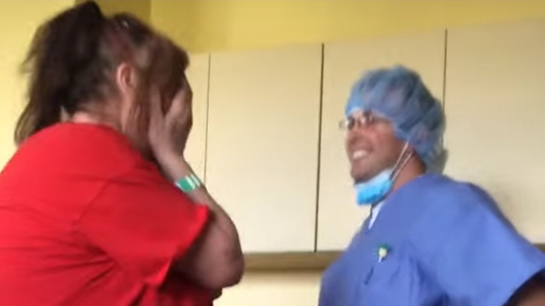 The moment Mary Glasure realized her "doctor" was actually her Marine son.