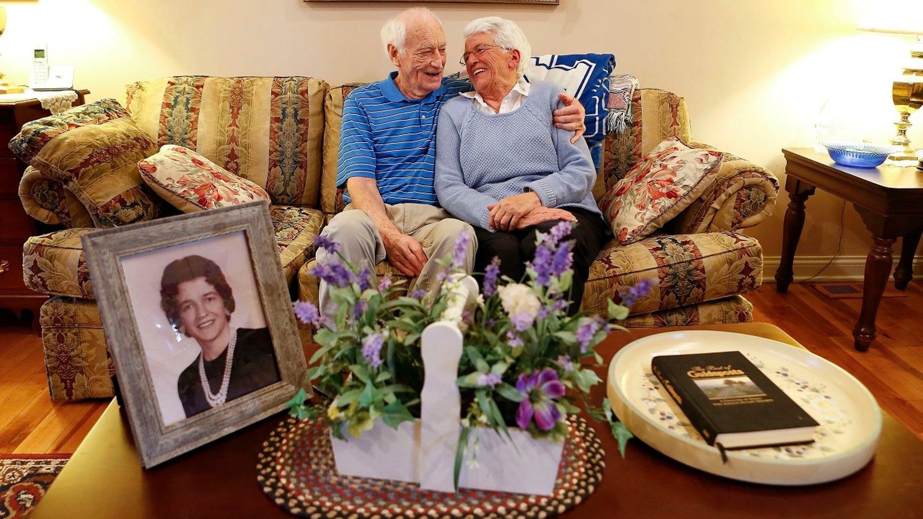 Kentucky couple Harold Holland and Lillian Barnes are set to marry this month -- fifty years after they divorced.