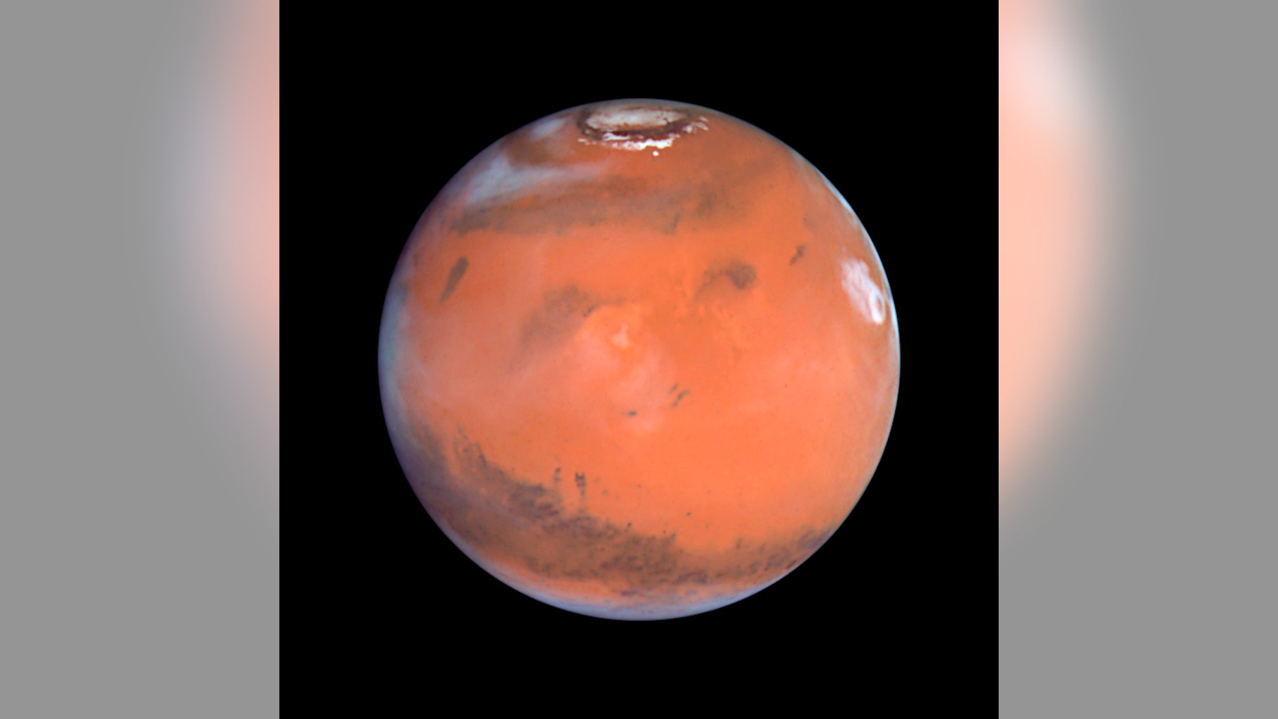 This 1999 Hubble telescope image shows Mars when Mars was 54 million miles from Earth. (REUTERS/NASA/Handout)