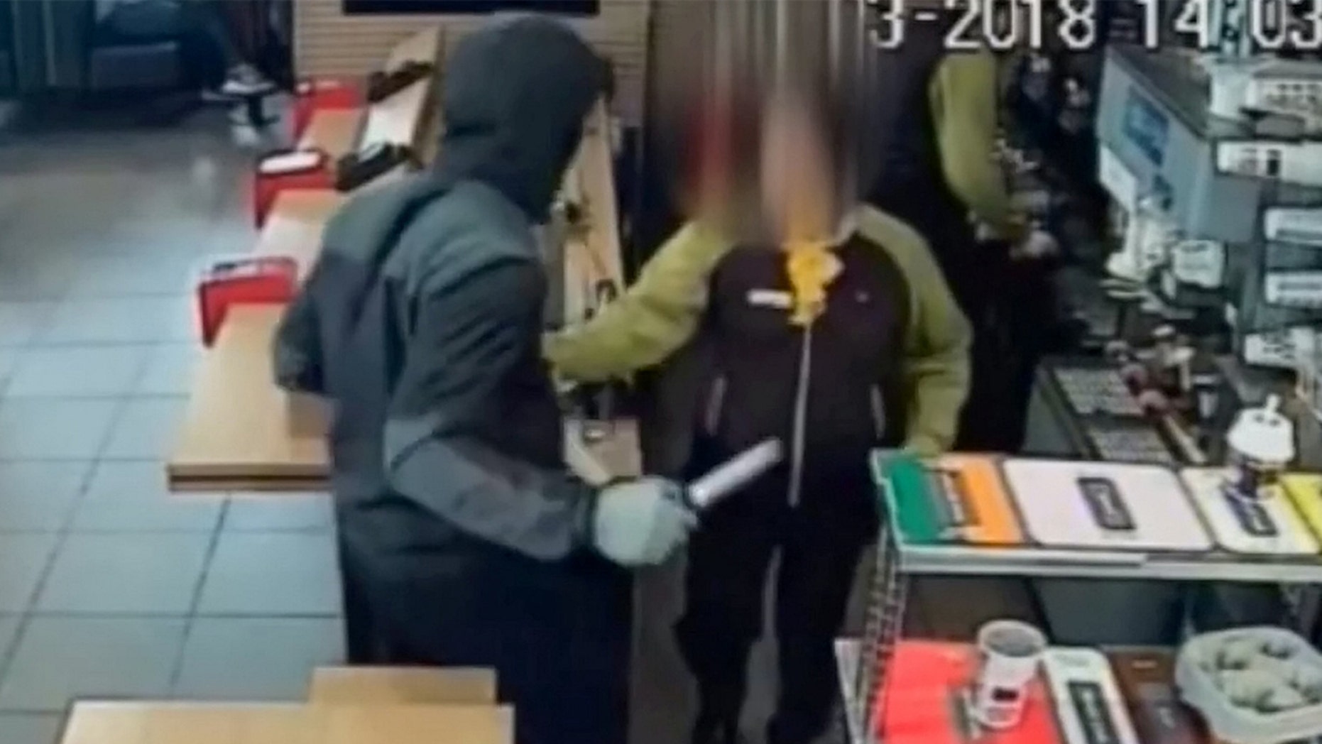 Man at McDonald's wielding knife threatens employee, steals Monopoly ...