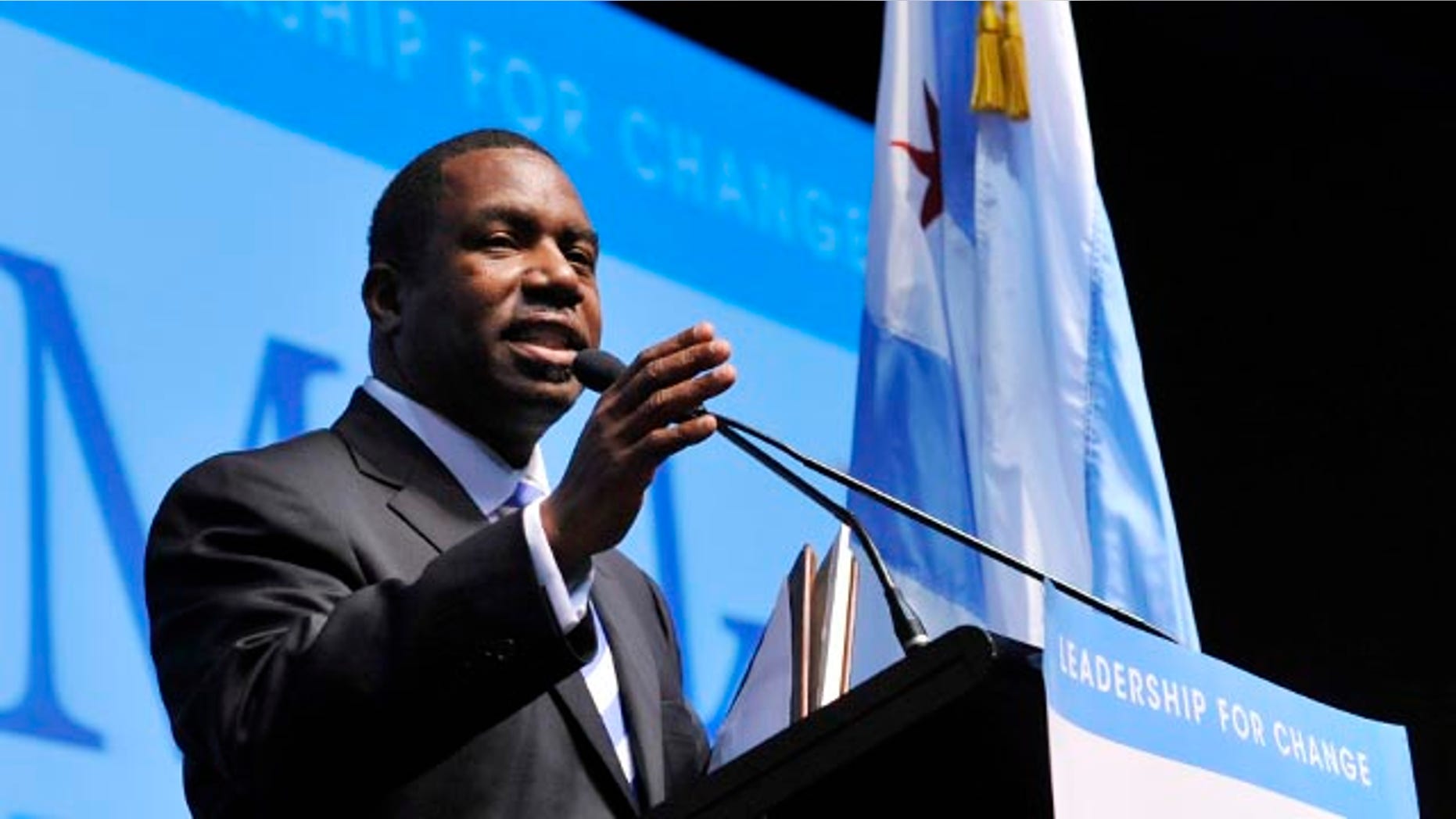 Nov. 14: Sen. James Meeks announces his candidacy for Mayor of Chicago at the University of Illinois Chicago.