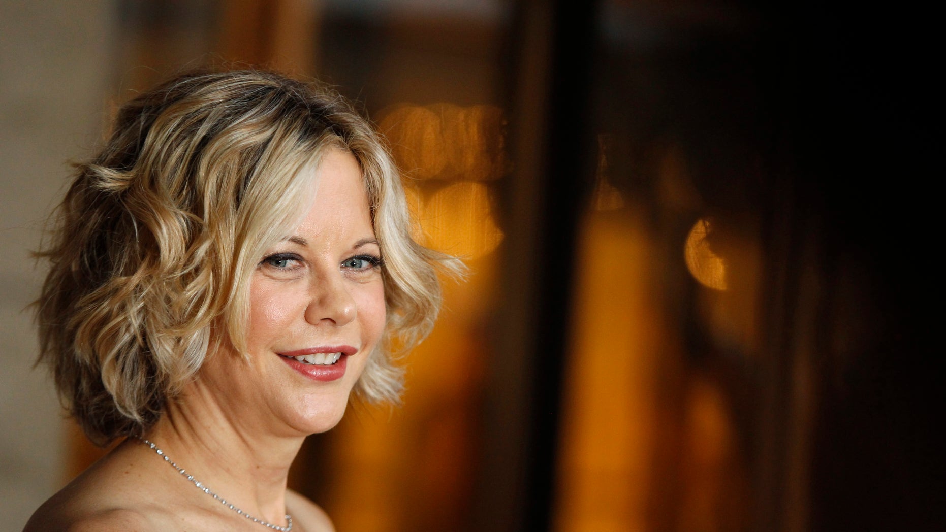 Actress Meg Ryan arrives for the season opening of the Metropolitan Opera in New York September 27, 2010. REUTERS/Lucas Jackson (UNITED STATES - Tags: ENTERTAINMENT PROFILE) - RTXSQRC