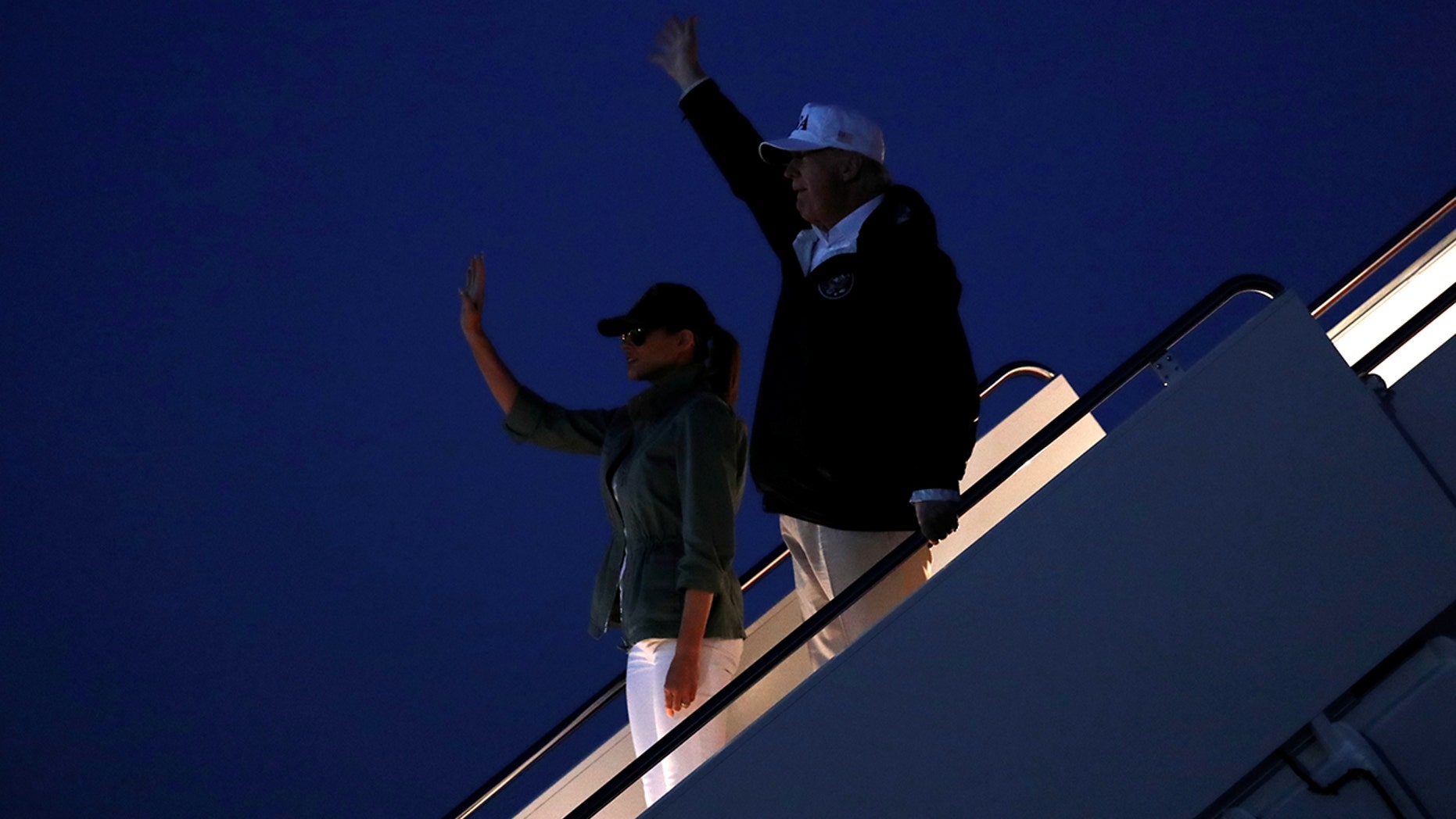 Melania Trump slammed for wearing sunglasses at night | Fox News