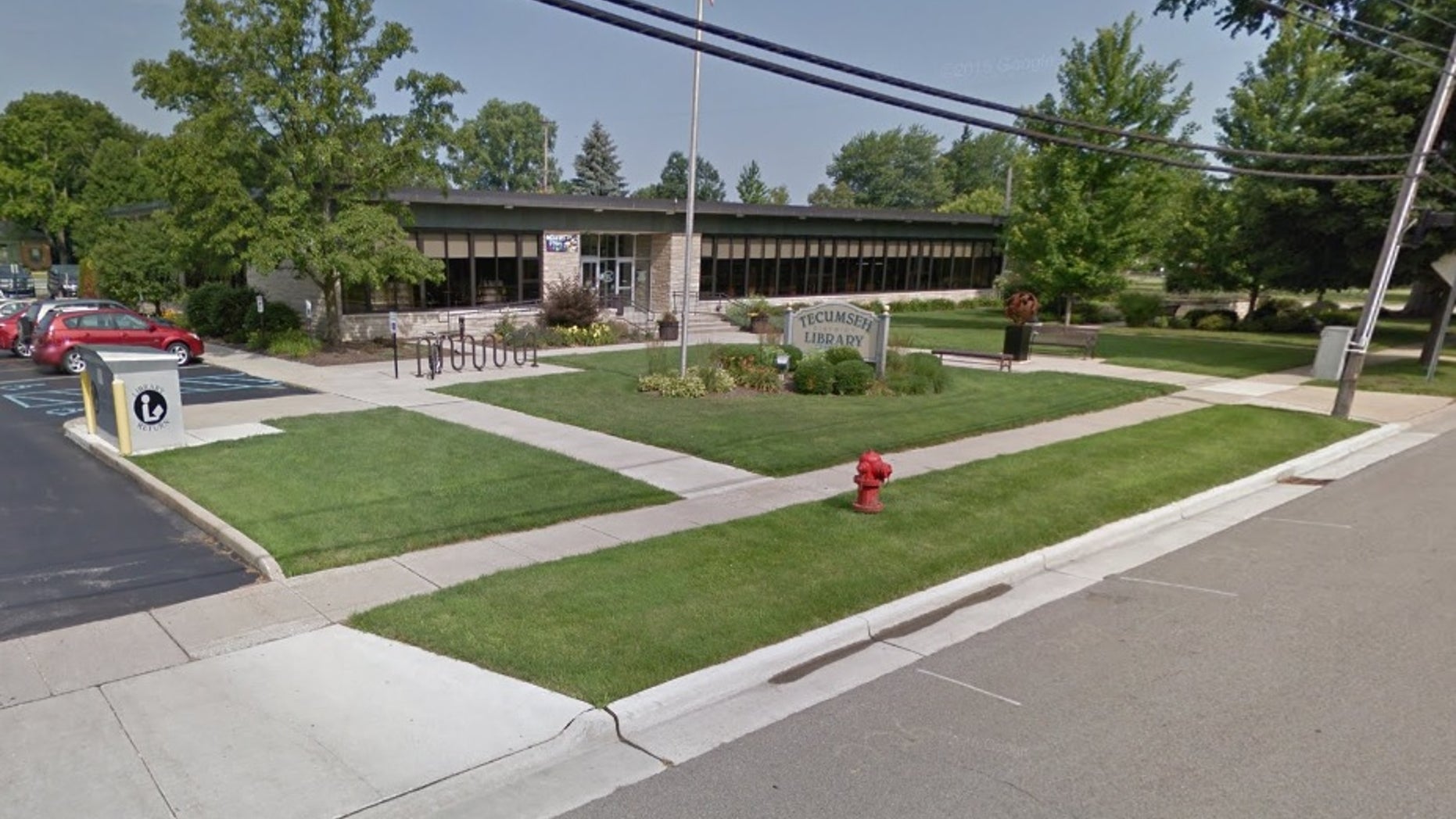 The Tecumseh District Library.
