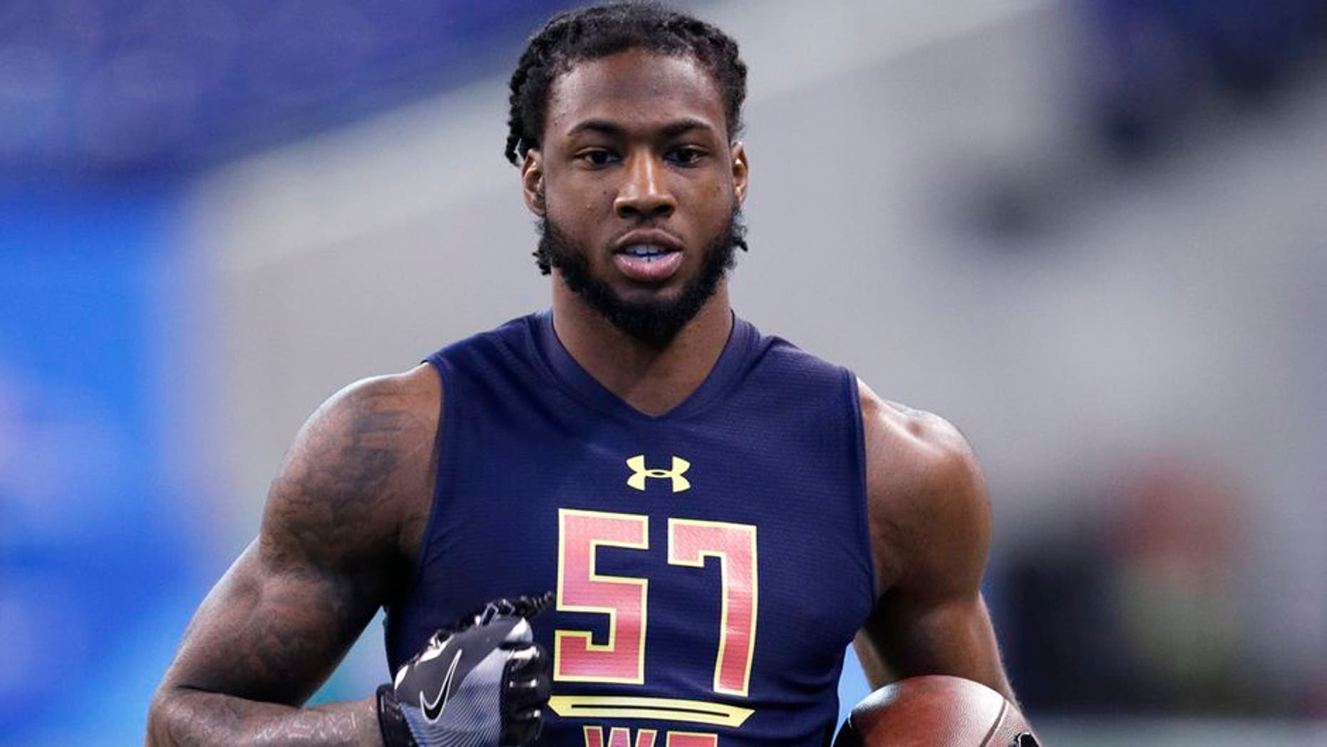 INDIANAPOLIS, IN - MARCH 04: Wide receiver Mike Williams of Clemson in action during day four of the NFL Combine at Lucas Oil Stadium on March 4, 2017 in Indianapolis, Indiana. (Photo by Joe Robbins/Getty Images)