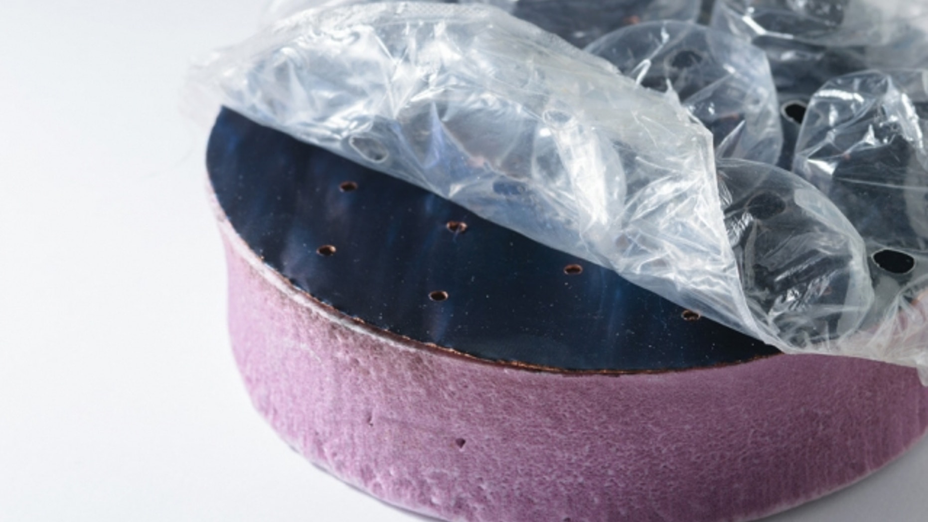 This device can heat water to 212 degrees under the heat of the sun, with no mirrors or lenses.