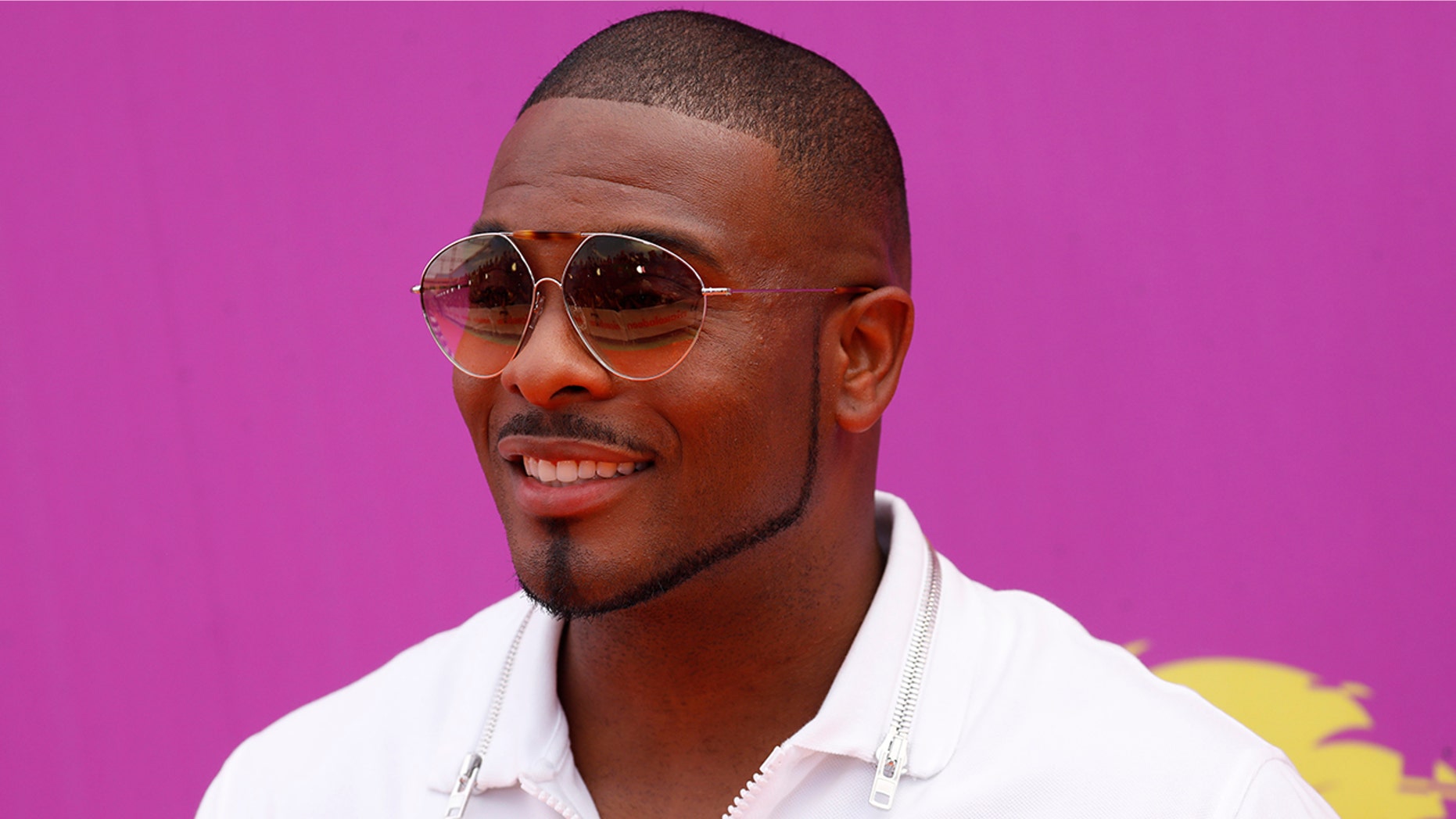 Kel Mitchell announces birth of baby girl on 20th anniversary of 'Good