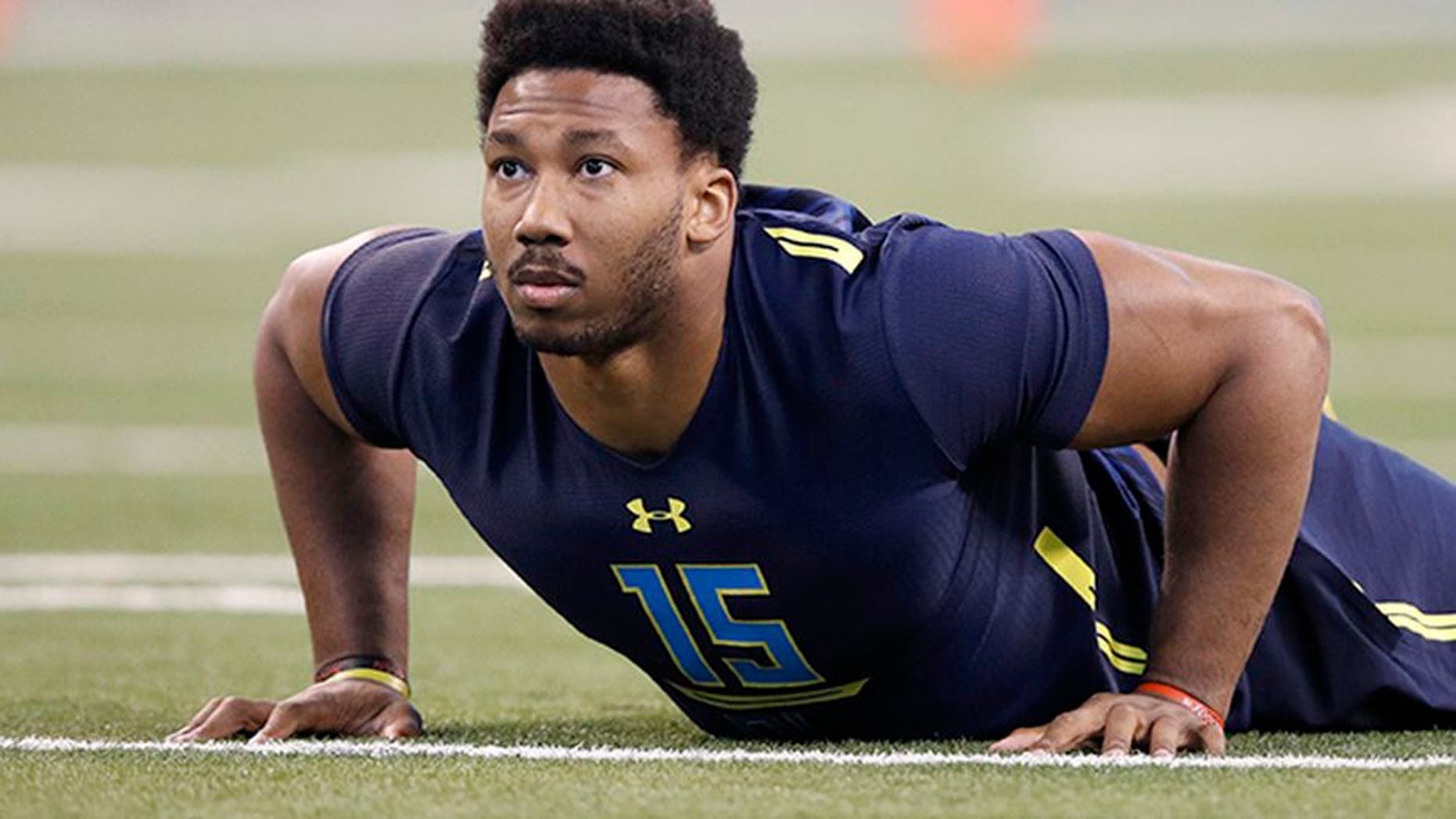INDIANAPOLIS, IN - MARCH 05: Defensive lineman Myles Garrett of Texas A&M in action during day five of the NFL Combine at Lucas Oil Stadium on March 5, 2017 in Indianapolis, Indiana. (Photo by Joe Robbins/Getty Images)