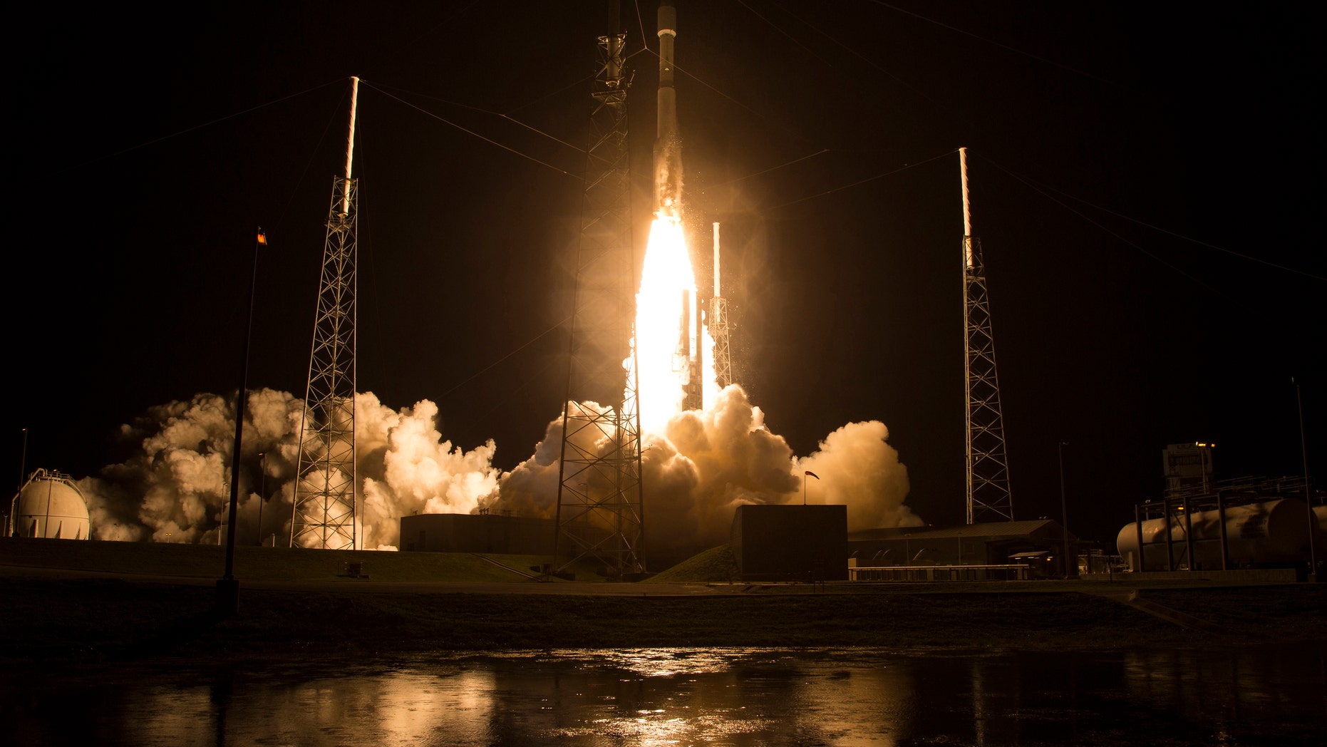 File photo - An Atlas V rocket is shown in this NASA handout carrying NASA's Magnetospheric Multiscale (MMS) spacecraft onboard launches from the Cape Canaveral Air Force Station Space Launch Complex 41, in Cape Canaveral, Florida, March 12, 2015. (REUTERS/Aubrey Gemignani/NASA/Handout via Reuters)