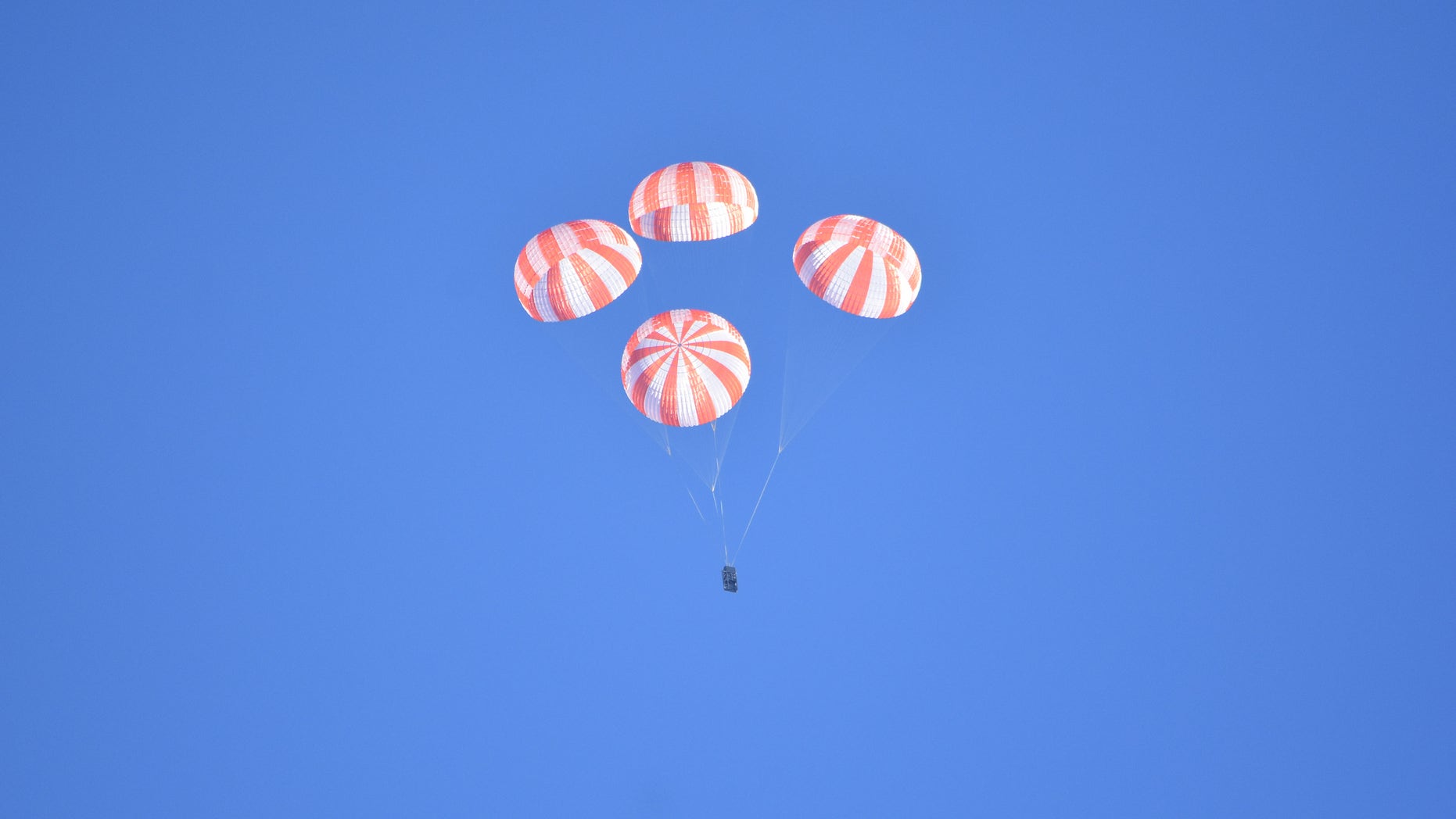 (SpaceX)