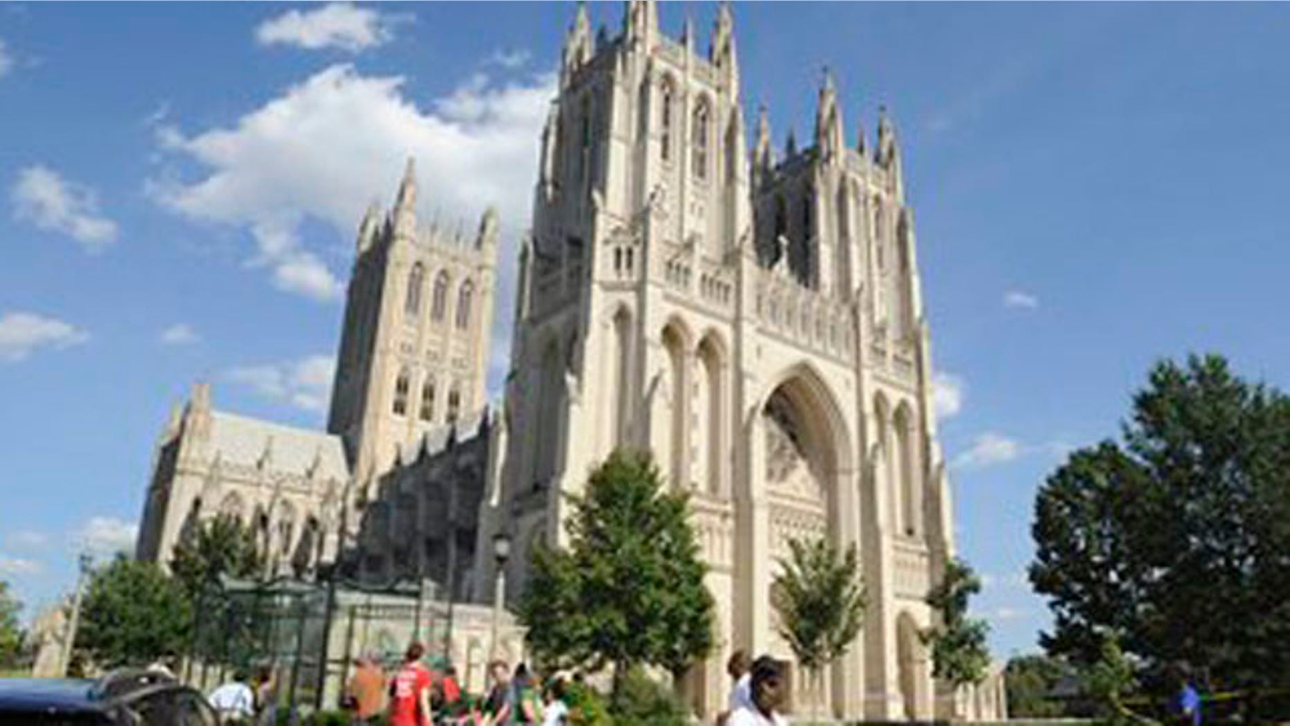 The National Cathedral is set to remove Confederate battle flag images from two stained glass windows.