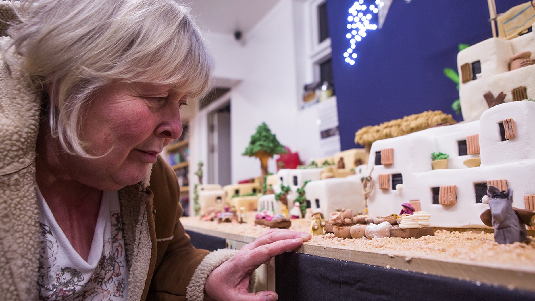British baker Lynn Nolan worked six months to create a stunning replica of Bethlehem for a charity auction.