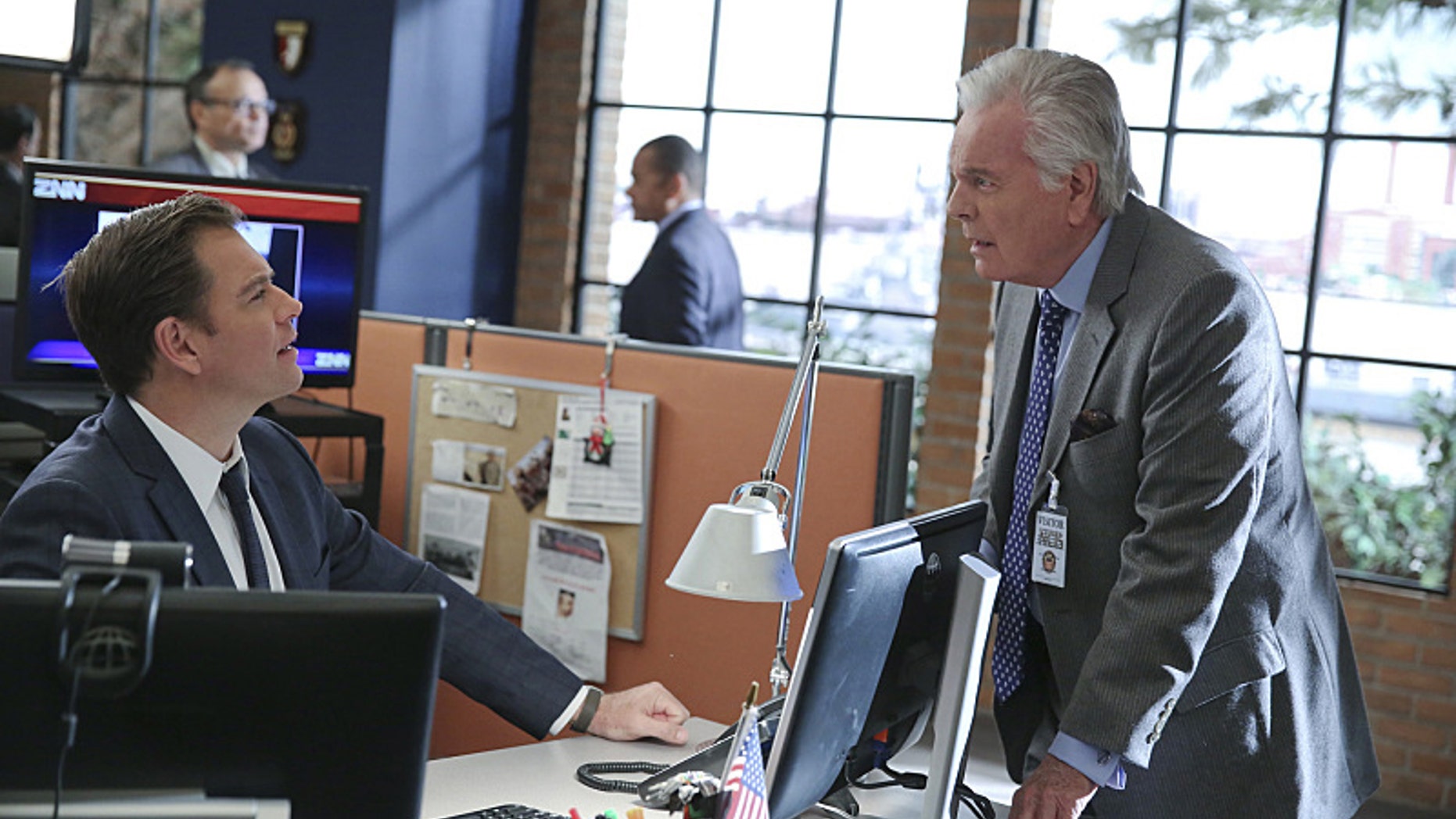 Pictured left to right: Michael Weatherly and Robert Wagner on "NCIS."