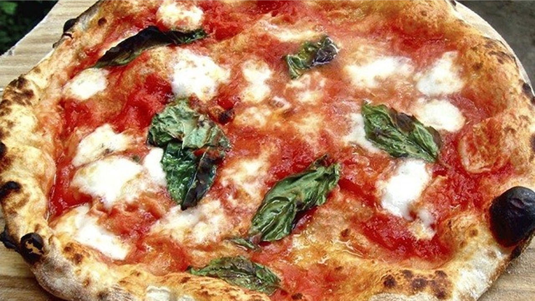 Italy will put forward the art of Neapolitan pizza-making for inclusion in Unesco’s prestigious cultural heritage list this year.