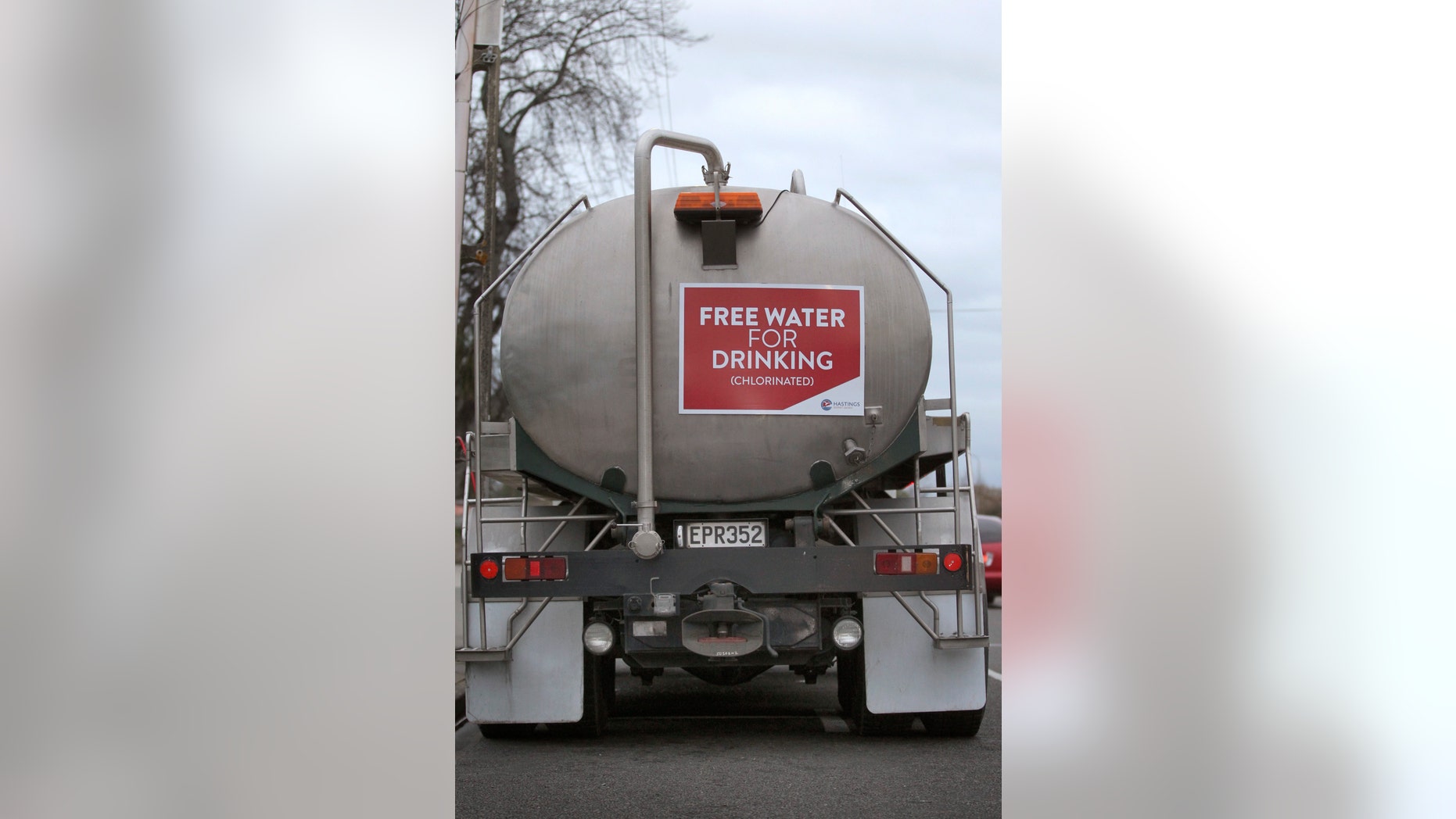 A Hastings District Council water tanker with free water is seen on Campbell St., in Havelock North after a gastro outbreak in Havelock North, from the Hastings District Council water supply.