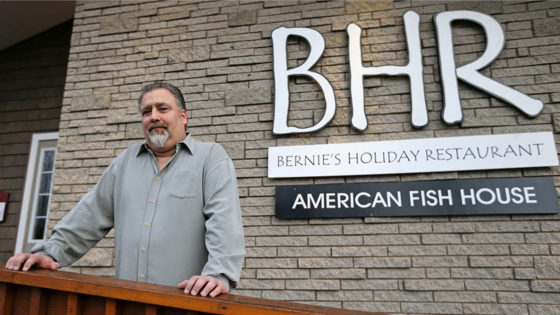 Dec. 17, 2014: Restaurant owner Randy Resnick poses for a portrait.