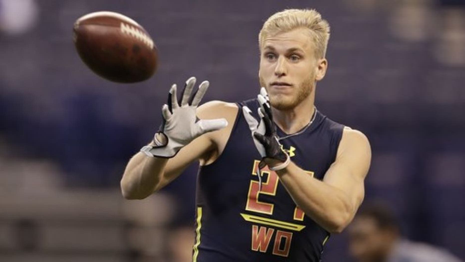Eastern Washington wide receiver Cooper Kupp runs a drill at the NFL football scouting combine Saturday, March 4, 2017, in Indianapolis. (AP Photo/David J. Phillip)