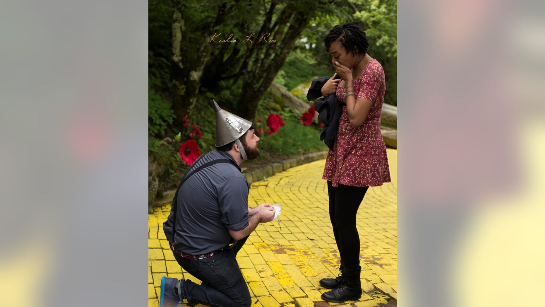 A "Wizard of Oz"-inspired marriage proposal was captured on camera last week.