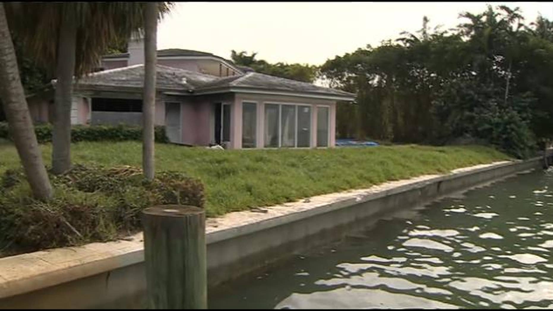 Pablo Escobars Miami Beach Mansion A Local Legend Set To Be Demolished Tuesday Fox News 6197