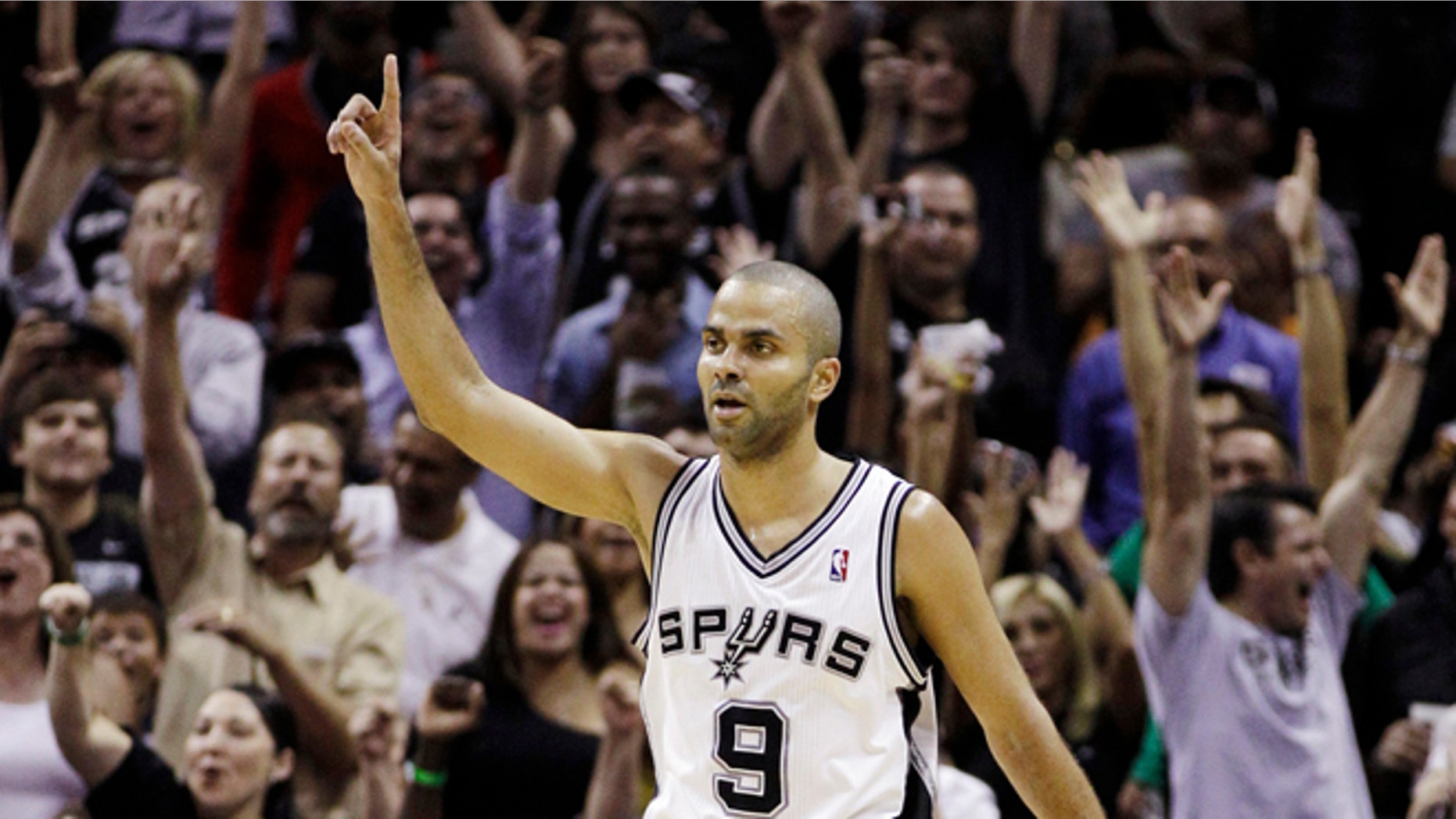 San Antonio Spurs point guard Tony Parker (9), of France, reacts against the Oklahoma City Thunder during the second half of Game 2 in their NBA basketball Western Conference finals playoff series, Tuesday, May 29, 2012, in San Antonio. (AP Photo/Eric Gay)