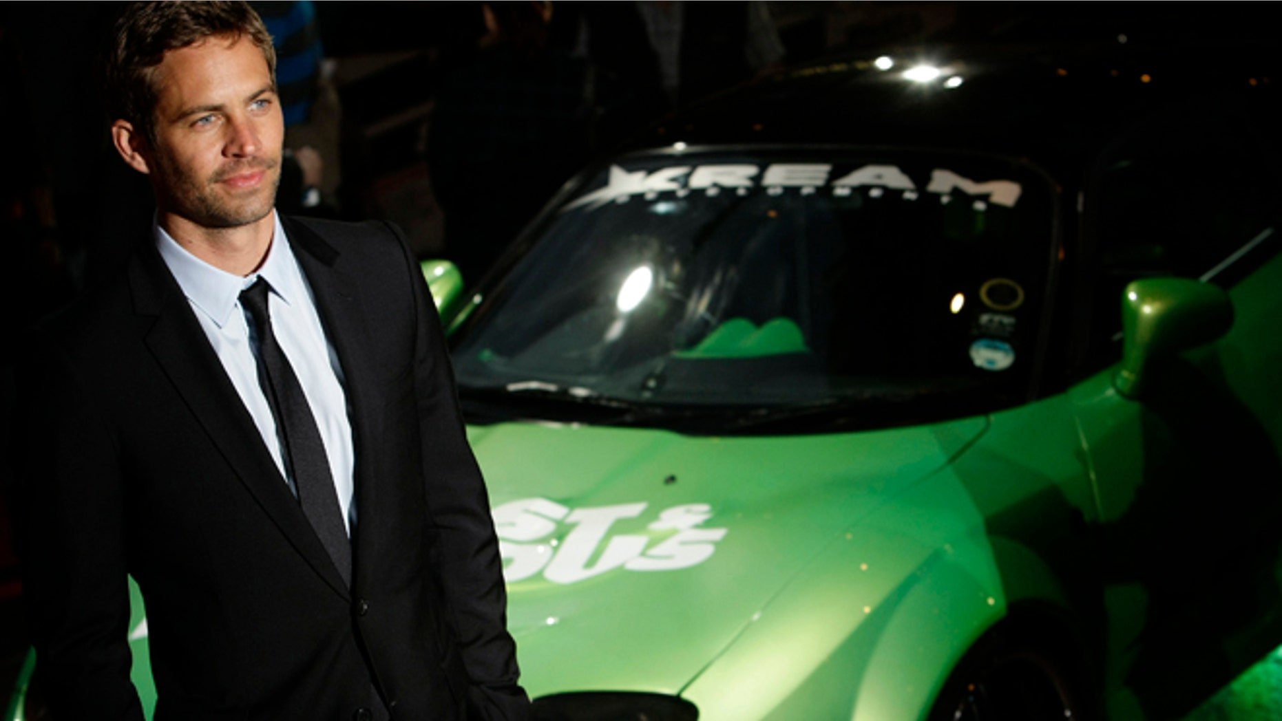 March 19, 2009: Actor Paul Walker arrives for the British premiere of "Fast & Furious" in Leicester Square in London.