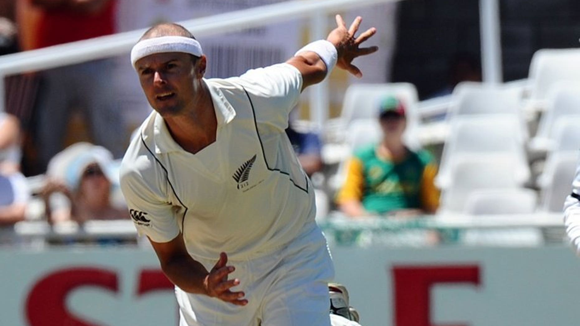 New Zealand paceman Chris Martin delivers a ball during a Test match in Cape Town on January 2, 2013. He announced his retirement Wednesday, bowing out as the third highest Test wicket-taker in Black Caps' history.