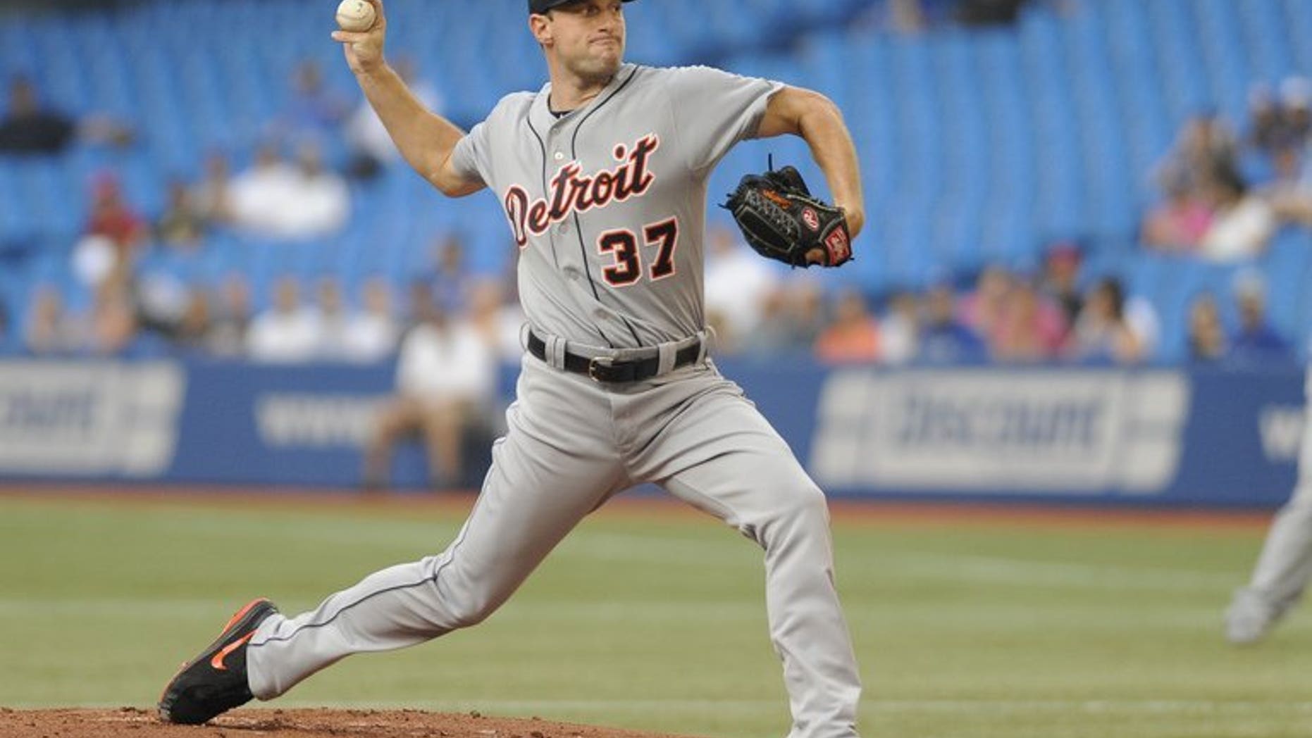 Max Scherzer of the Detroit Tigers pitches during the game against the Toronto Blue Jays on July 3, 2013. He pitched 6 1/3 strong innings in a 6-2 victory over Toronto to become the first MLB hurler since 1986 to open a season 13-0.