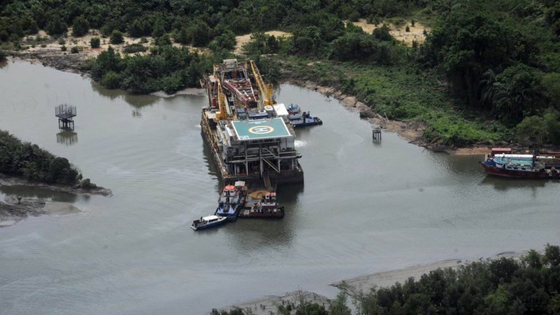 An aerial view of the Shell Awobo flow station in the Niger Delta taken on March 22, 2013. Shell has shut a major pipeline in Nigeria for the second time in less than a month after locating another leak on the line repeatedly hit by oil thieves, the company said on Friday.
