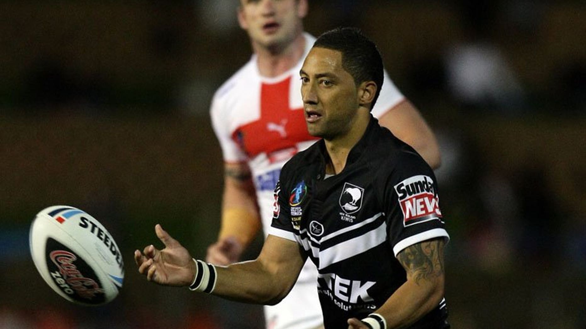 New Zealand's Benji Marshall takes a pass during the Rugby League World Cup match in Newcastle on November 8, 2008. Marshall, one of the superstars of Australia's National Rugby League, has sought an early release from his contract with Wests Tigers.