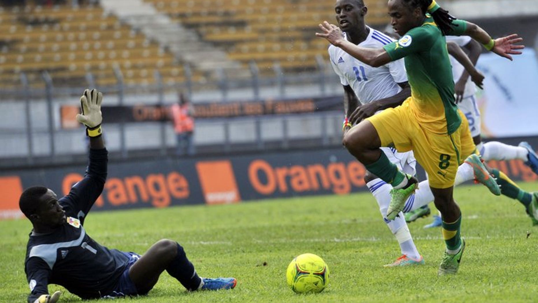 Siphiwe Tshabalala (right) on the ball against Central African Republic in Yaounde in June. Tshabalala scored the opener as South Africa made heavy weather of a 2-0 World Cup warm-up win over Burkina Faso Saturday duing the Nelson Mandela Sport Day at Soccer City stadium in Soweto.