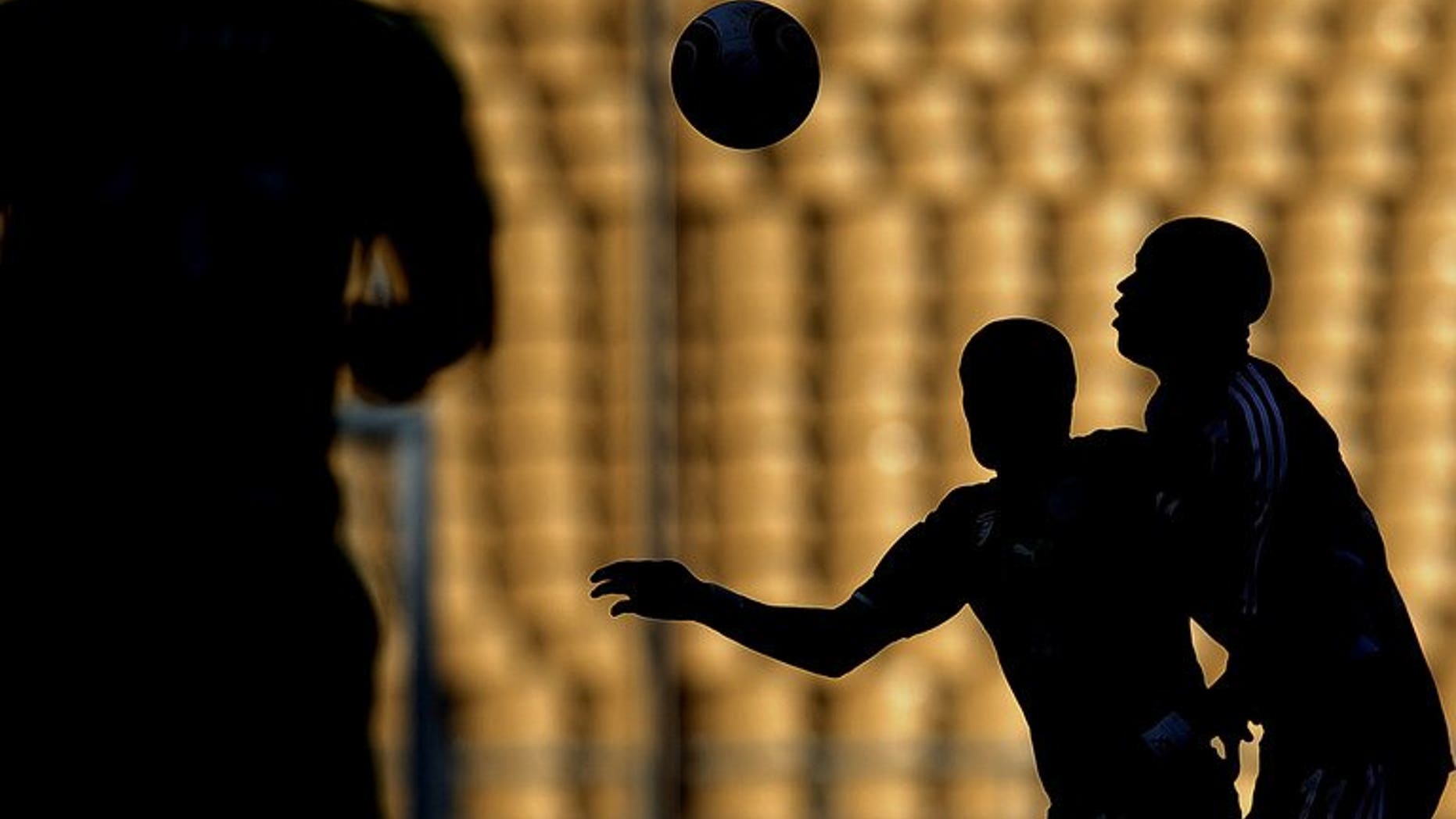 Ten people were arrested in a multi-million dollar match-fixing probe involving an Australian state soccer competition, police said Sunday, with reports that a number were British footballers.