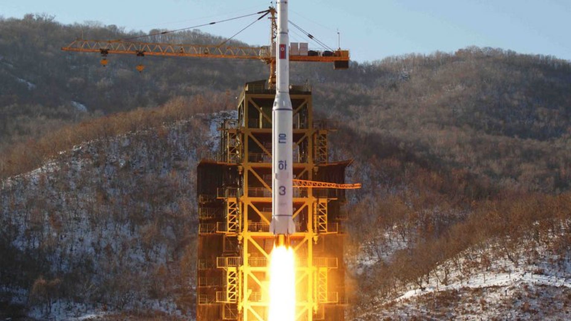 Illustration: North Korea's Unha-3 rocket, carrying the satellite Kwangmyongsong-3, in Pyongan province, Dece,ber 2012.