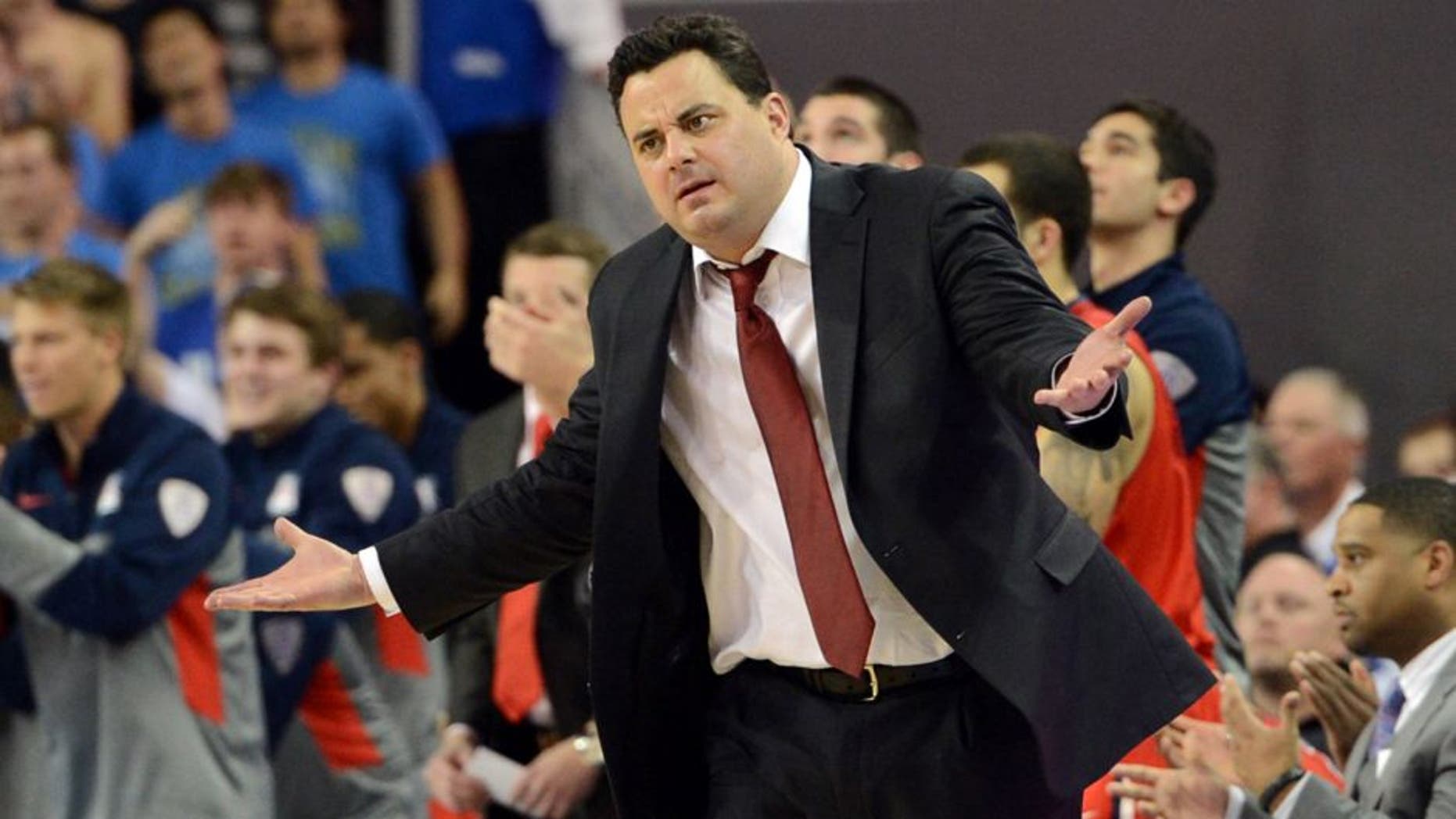 Jan 9, 2014; Los Angeles, CA, USA; Arizona Wildcats head coach Sean Miller in the second half of the game against the UCLA Bruins at Pauley Pavilion. Arizona Wildcats won 79-75. Mandatory Credit: Jayne Kamin-Oncea-USA TODAY Sports